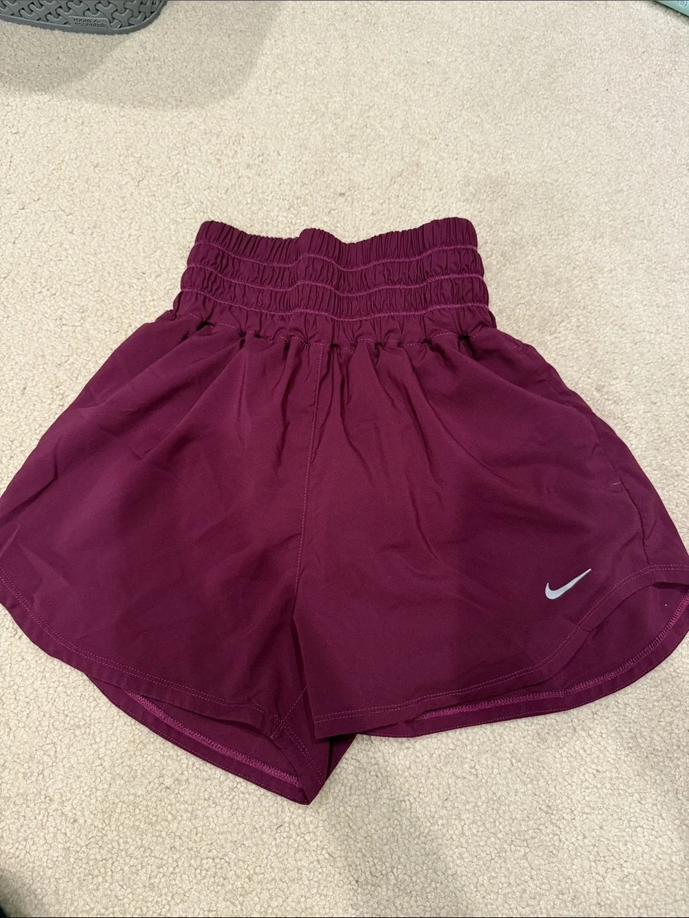 Nike One Women’s Dri-FIT Ultra High-Waisted Brief Lined Shorts